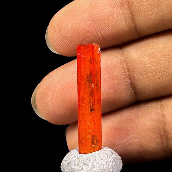 Crocoite Natural Mineral Specimen. G #0618