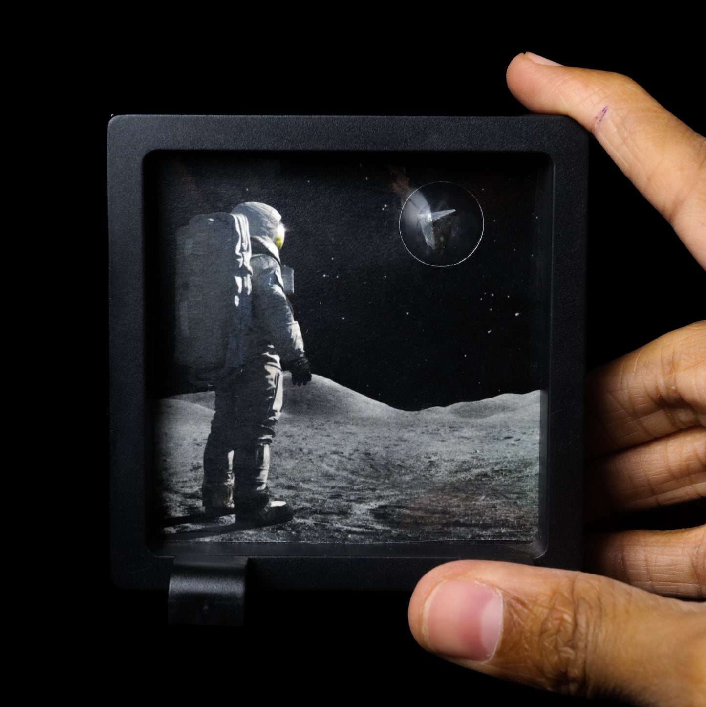 Lunar Meteorite Specimen  # G 0261