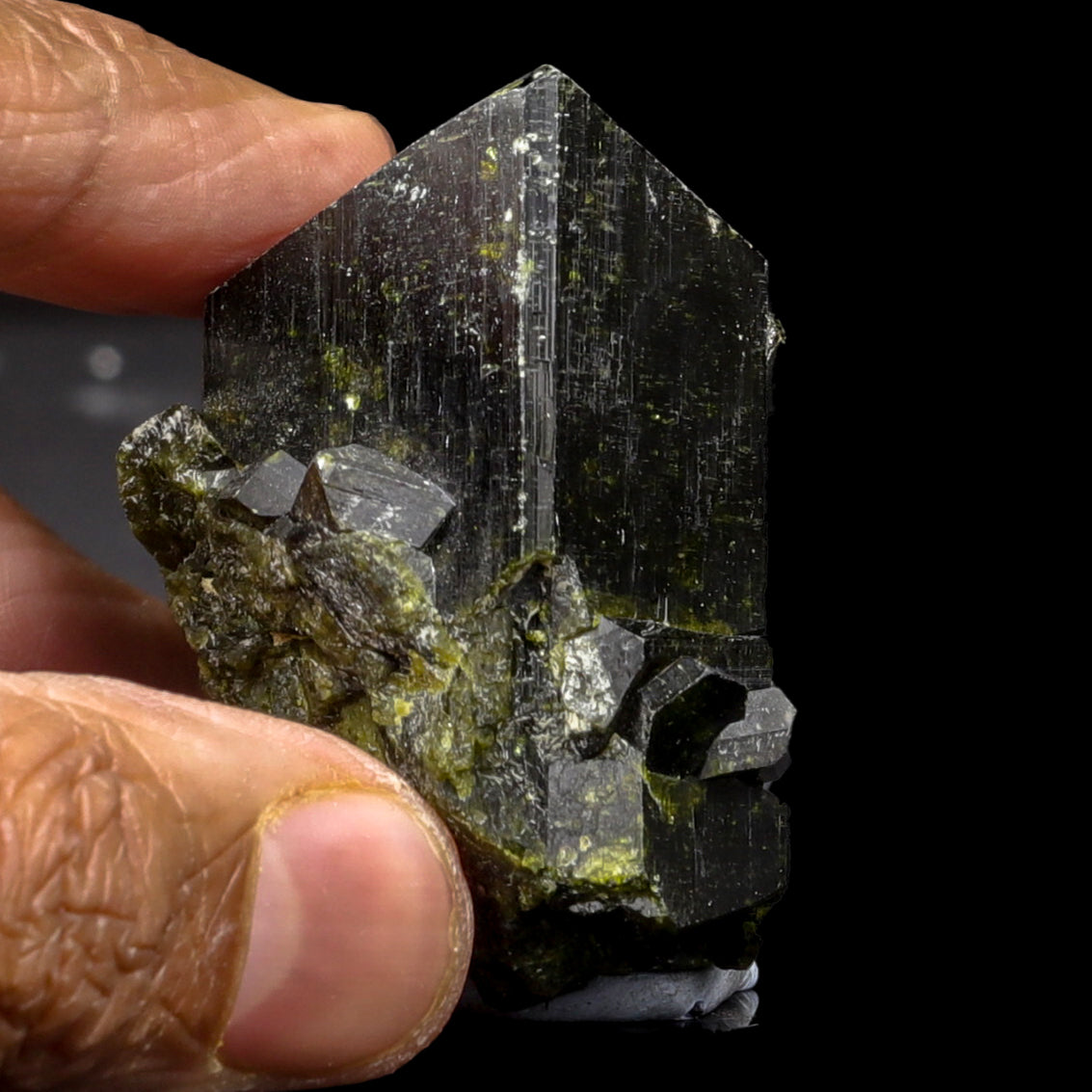 Epidote Natural Mineral Specimen G #0308