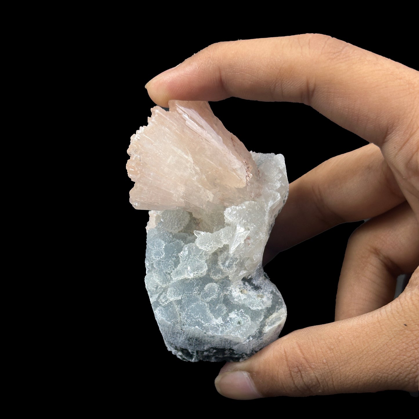 Heulendite Chalcedony Natural Mineral Specimen. G #0410