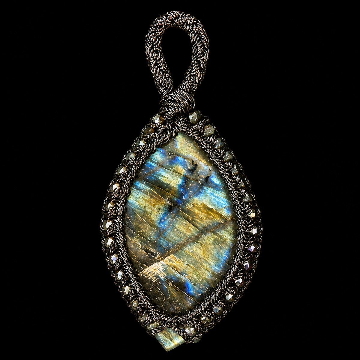 Natural Labradorite Pendant |  Crystal Pendent.