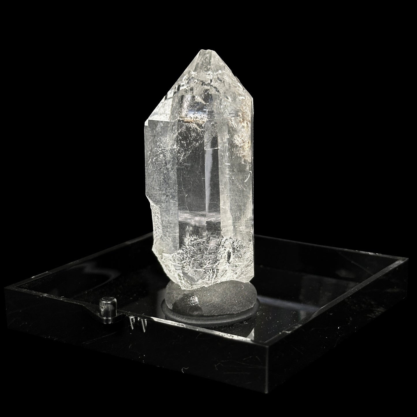 Clear Quartz Natural Minaral Specimen G #0453