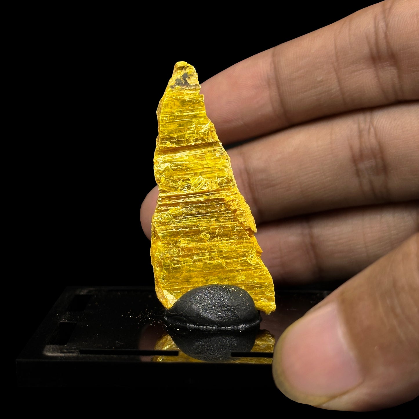 Orpiment Natural Mineral Specimen G #0483