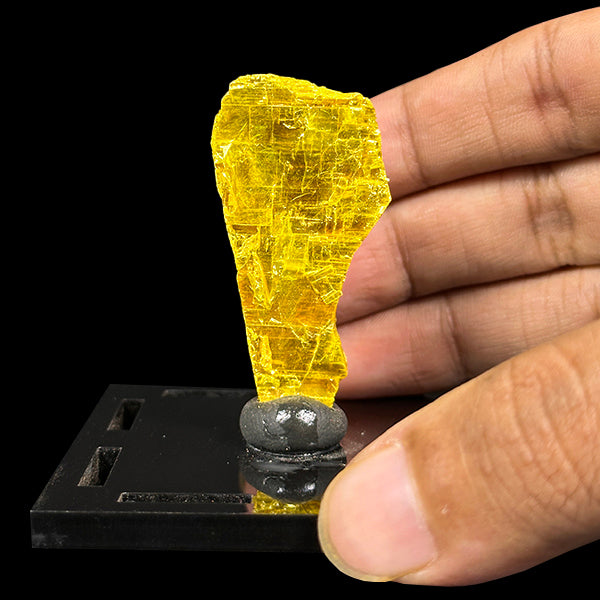 Orpiment Natural Mineral Specimen G #0557