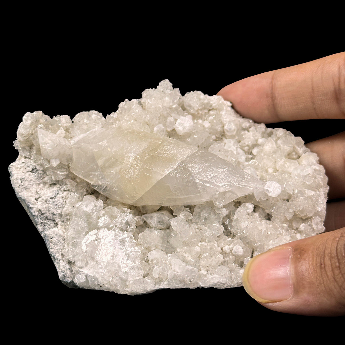 Calcite (UV Reactive) Natural Minaral Specimen G #0631