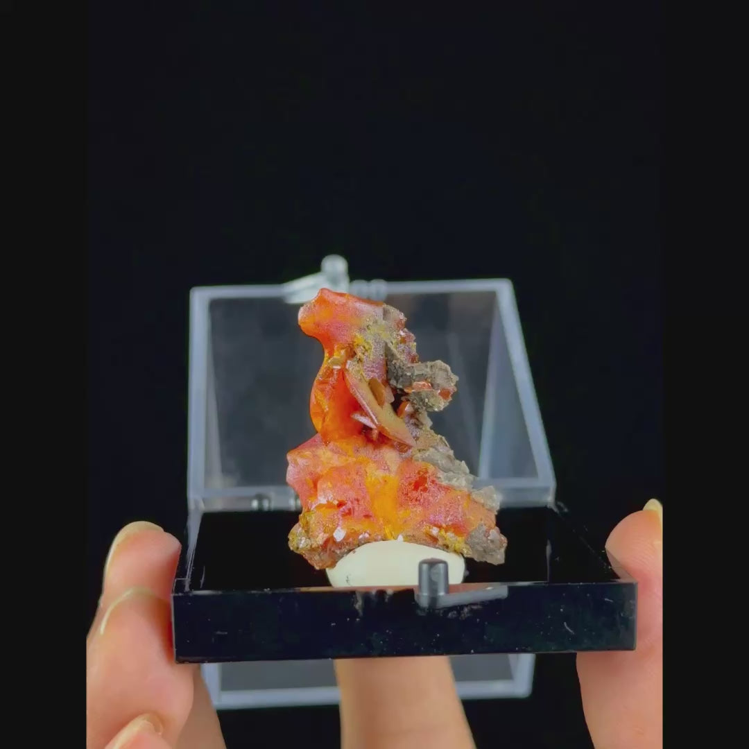 Rare Red Wulfenite Natural Mineral Specimen. G #0626