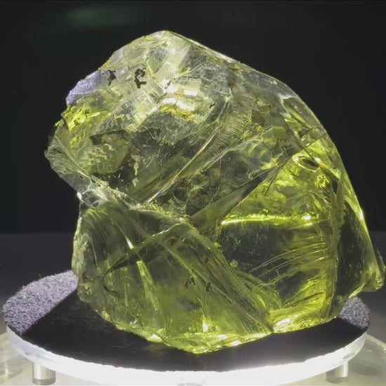 Rare Big Size Green Obsidian — a stunning natural volcanic glass with crystal-clear Formation. Specimen from Nashik, Maharashtra. G #0446